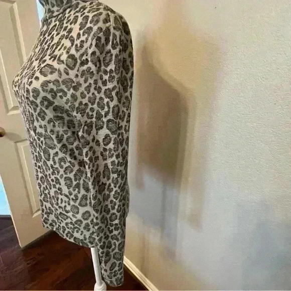 Topshop Nordstrom Animal Print Long Sleeve Mock Turtleneck Size 6 - Picture 9 of 10